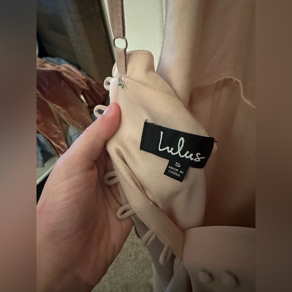 Lulus blush pink bridesmaid dress! Only worn once, perfect condition - Picture 2 of 3